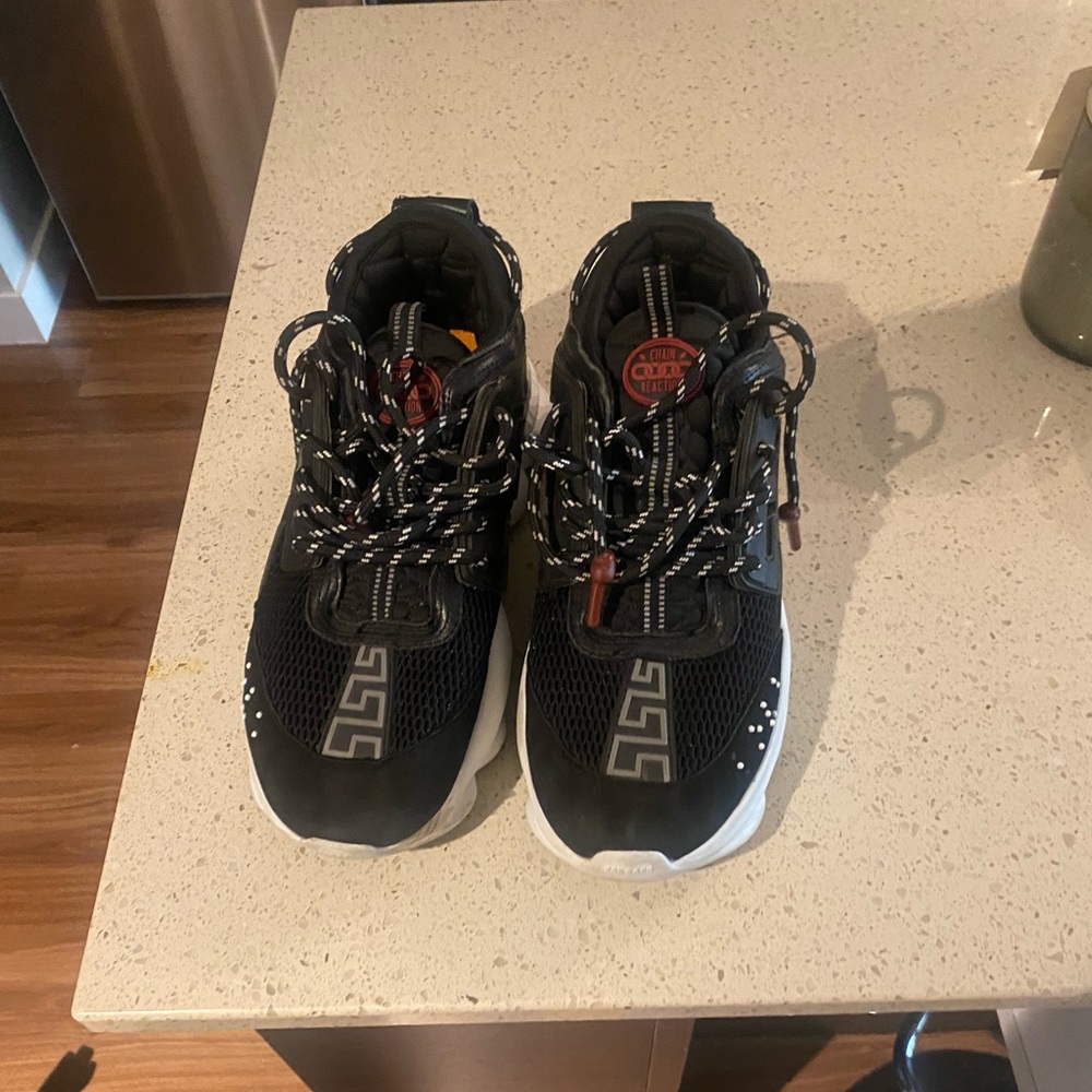 Versace chain reaction, size 42
